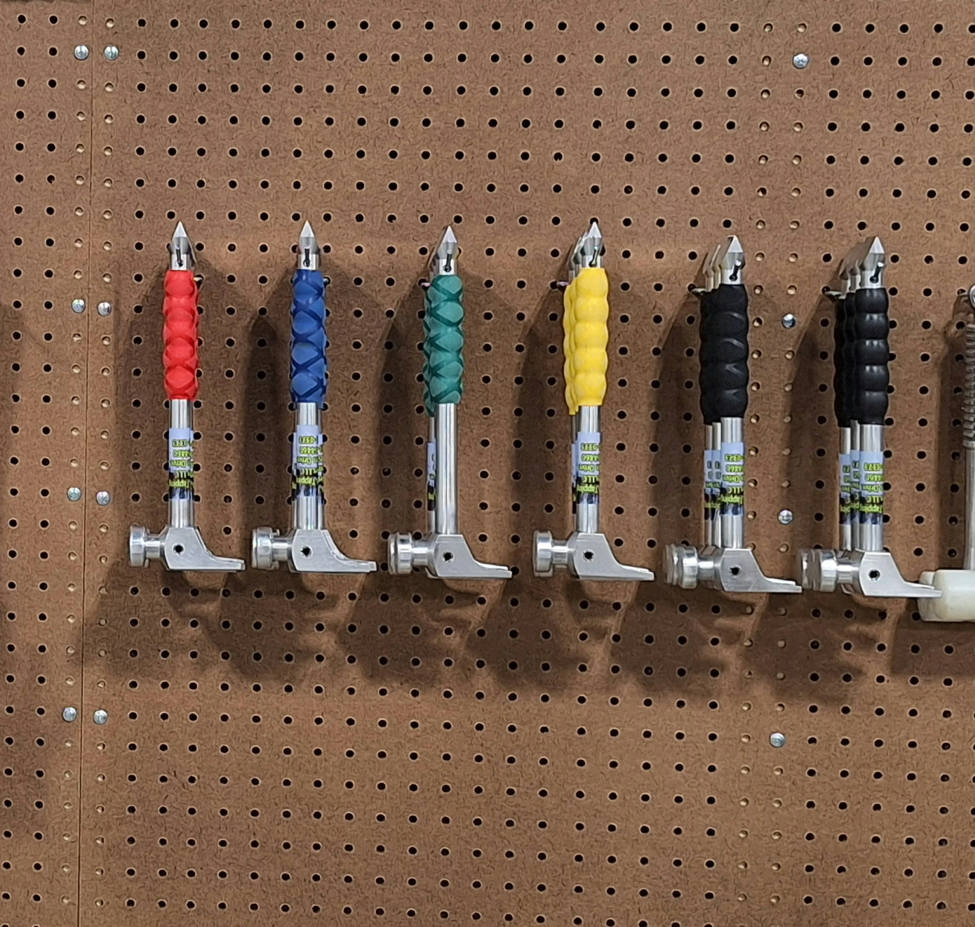 Hammer, 3-in-1 (Hammer, Scraper, Puller)